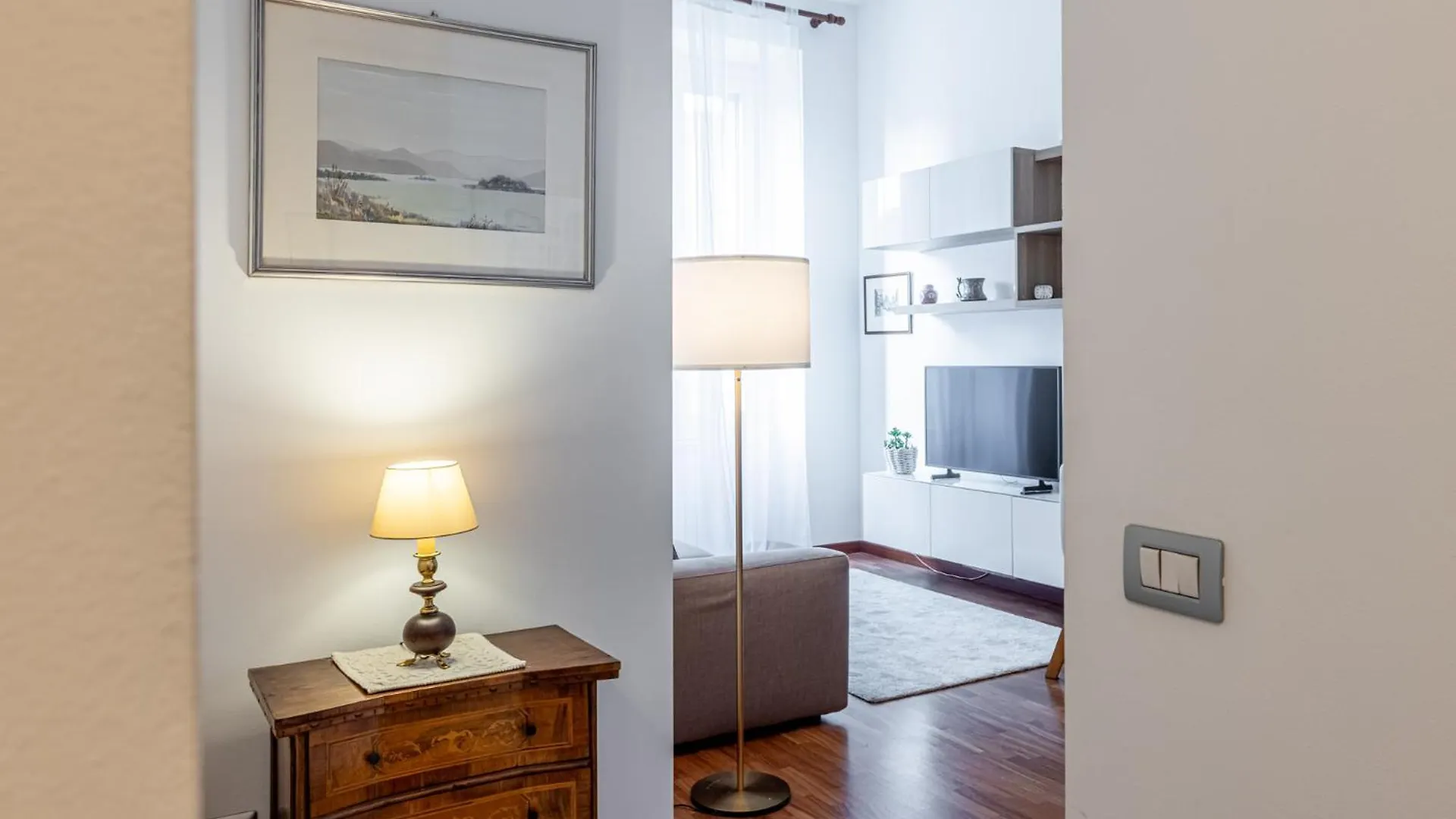 Luxury, Modern & Charming Apt Near Central Station Milan 0*,  Italy