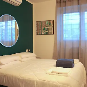 Station - 1 Apartment