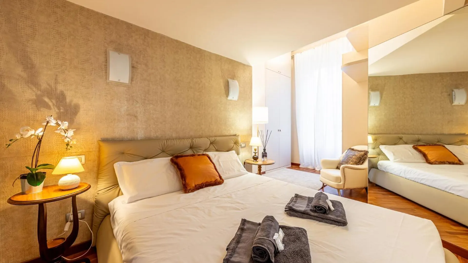 Luxury, Modern & Charming Apt Near Central Station location